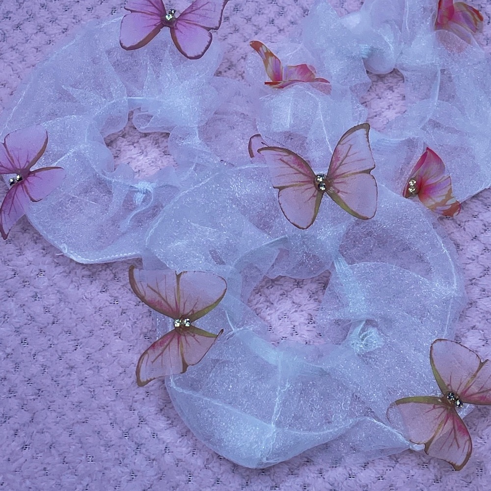 NEW! Butterfly mesh scrunchies